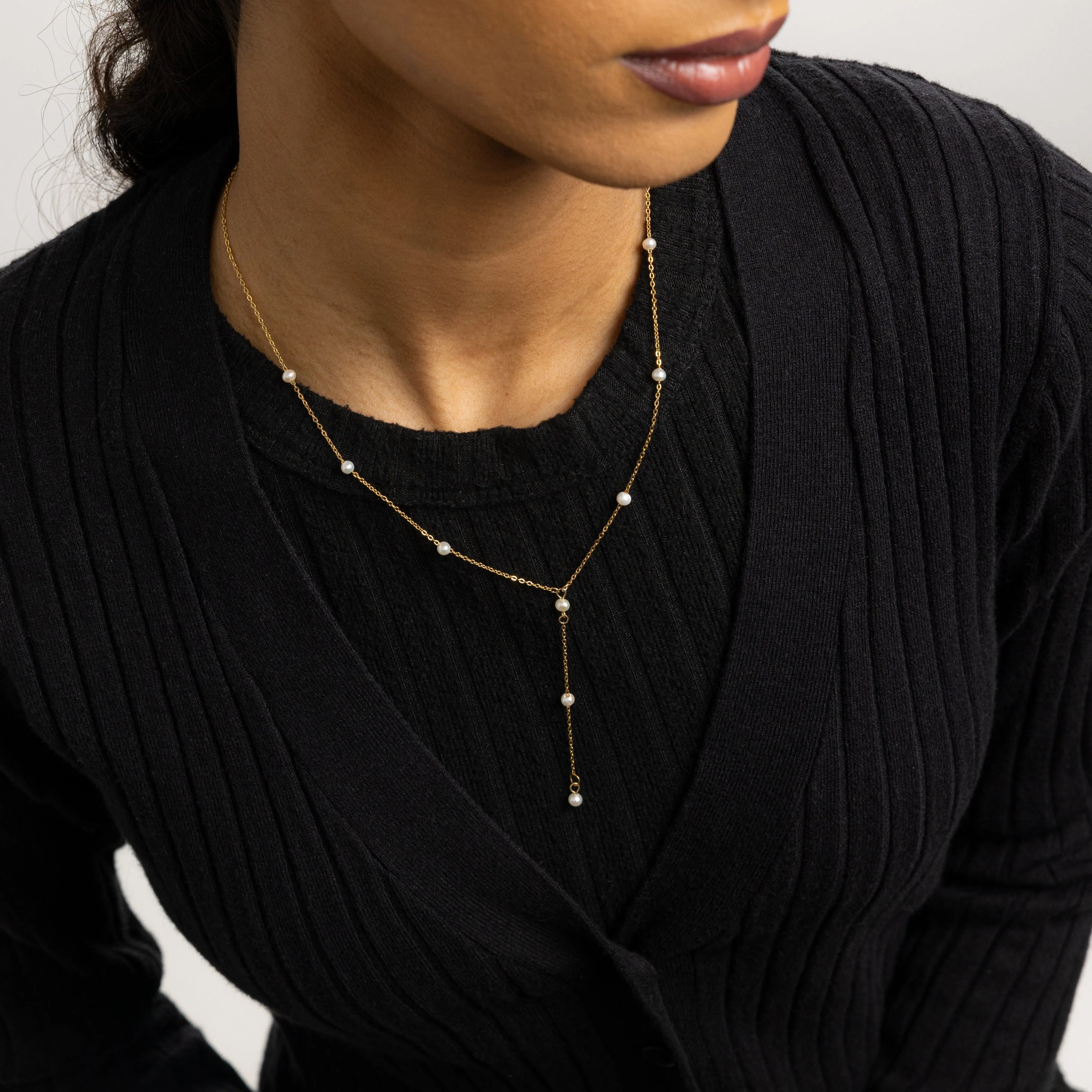 Dotted Pearl Lariat Necklace