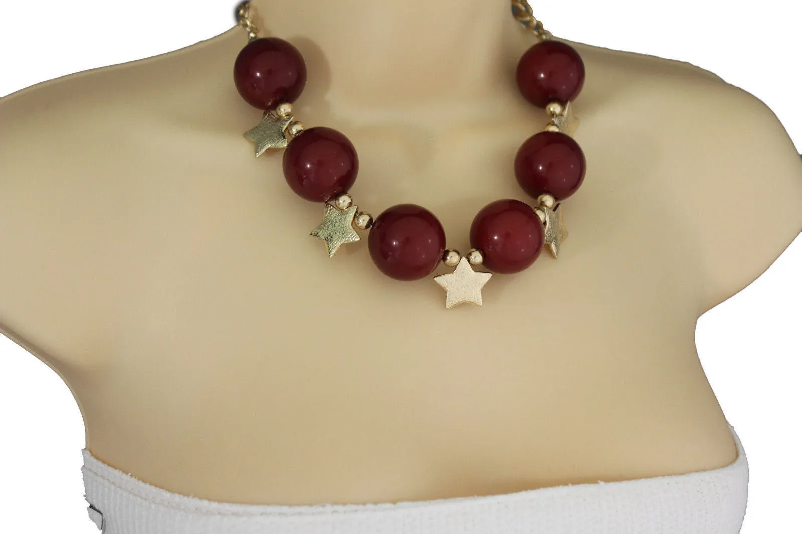 Large Circular Beads with Metal Stars Short Necklace & Earrings Set