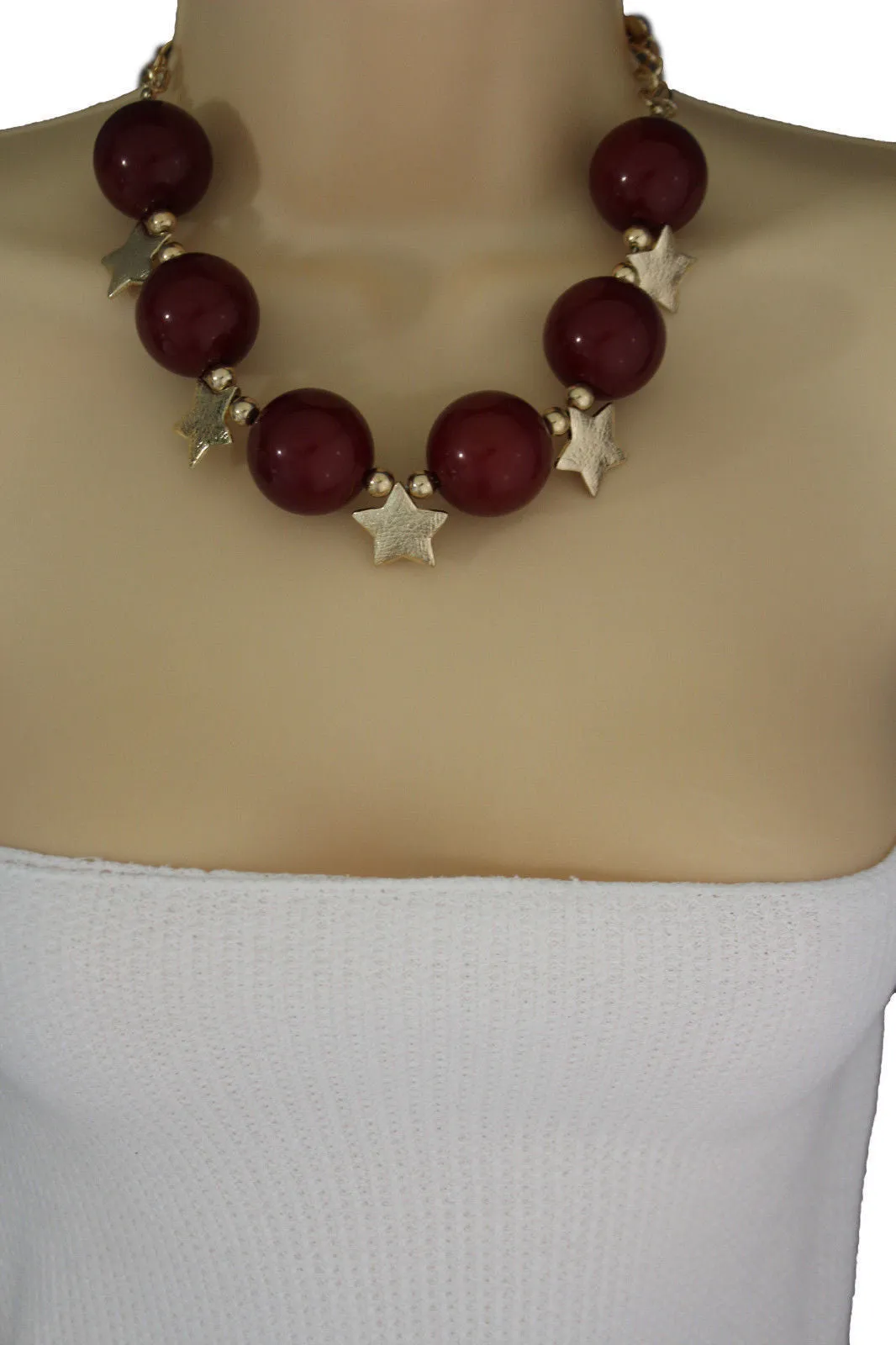 Large Circular Beads with Metal Stars Short Necklace & Earrings Set