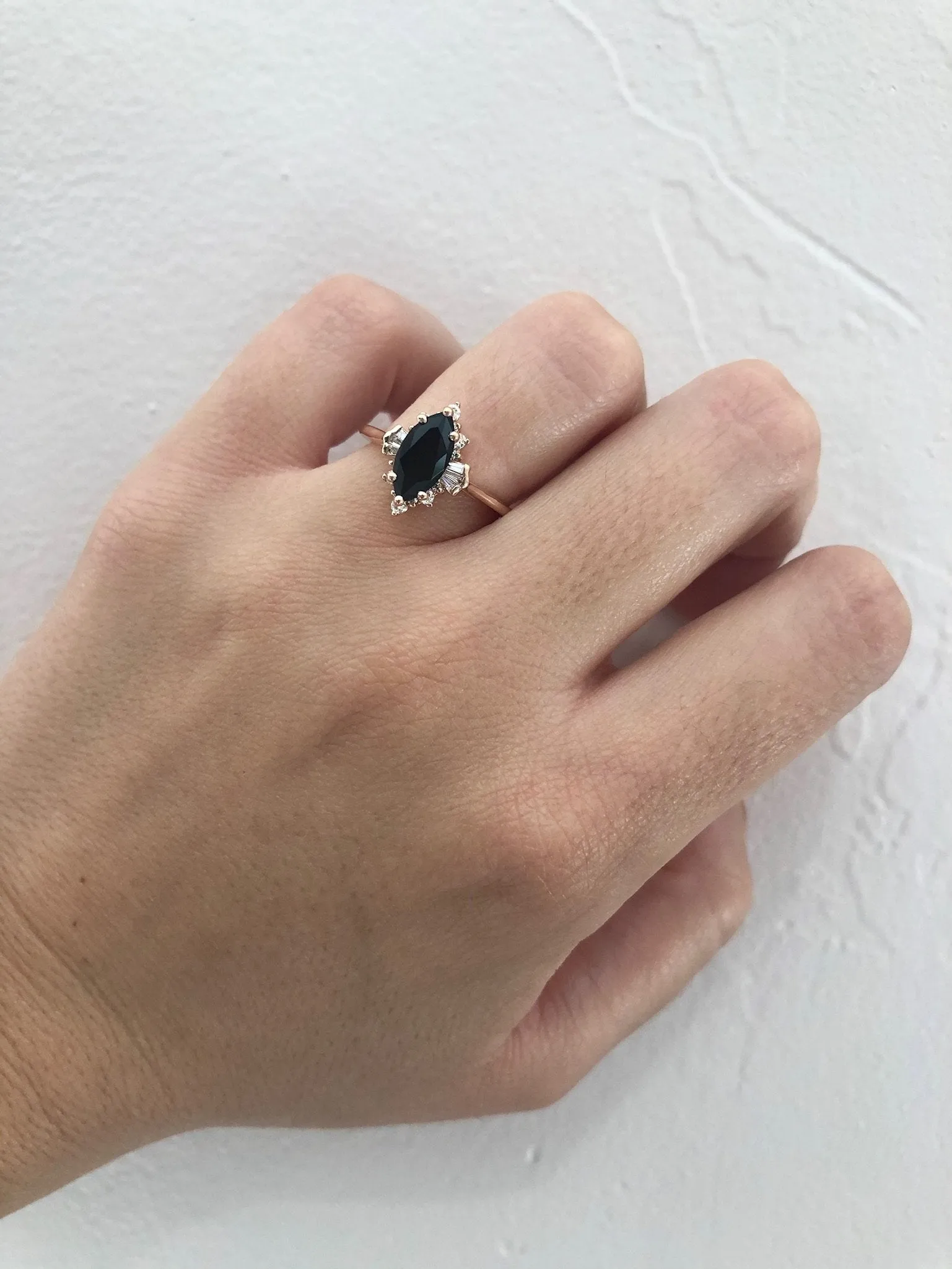 Onyx Astro Ring