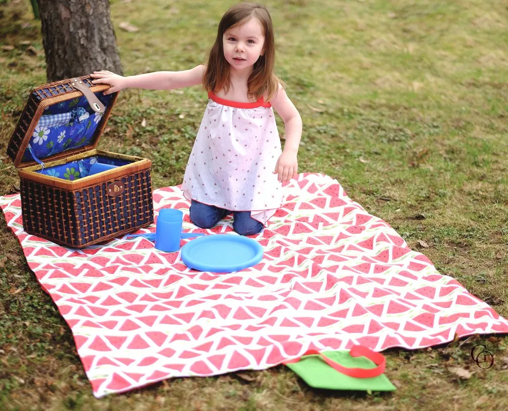 Picnic Blanket Tote Pattern