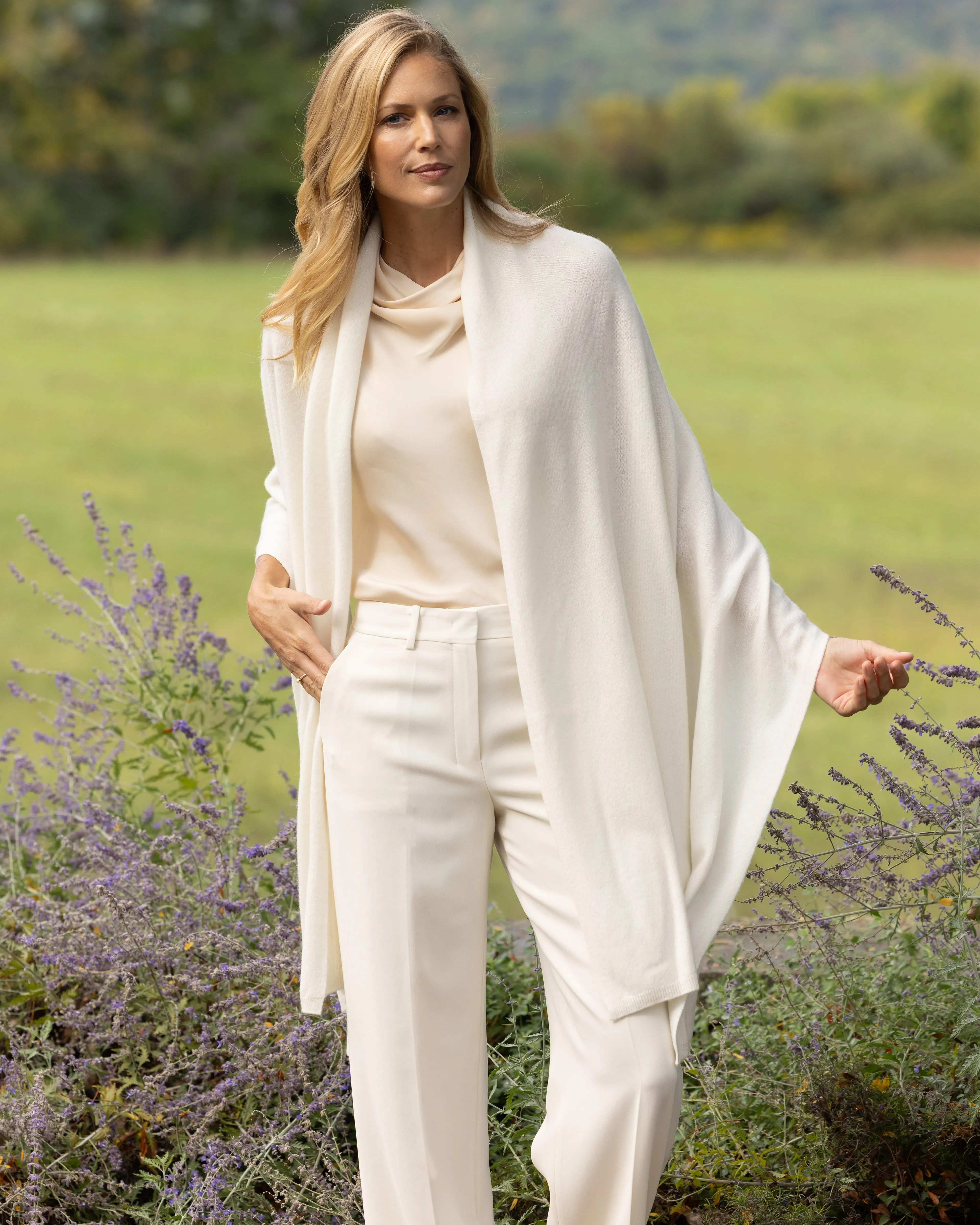 Voyage Cashmere Travel Wrap